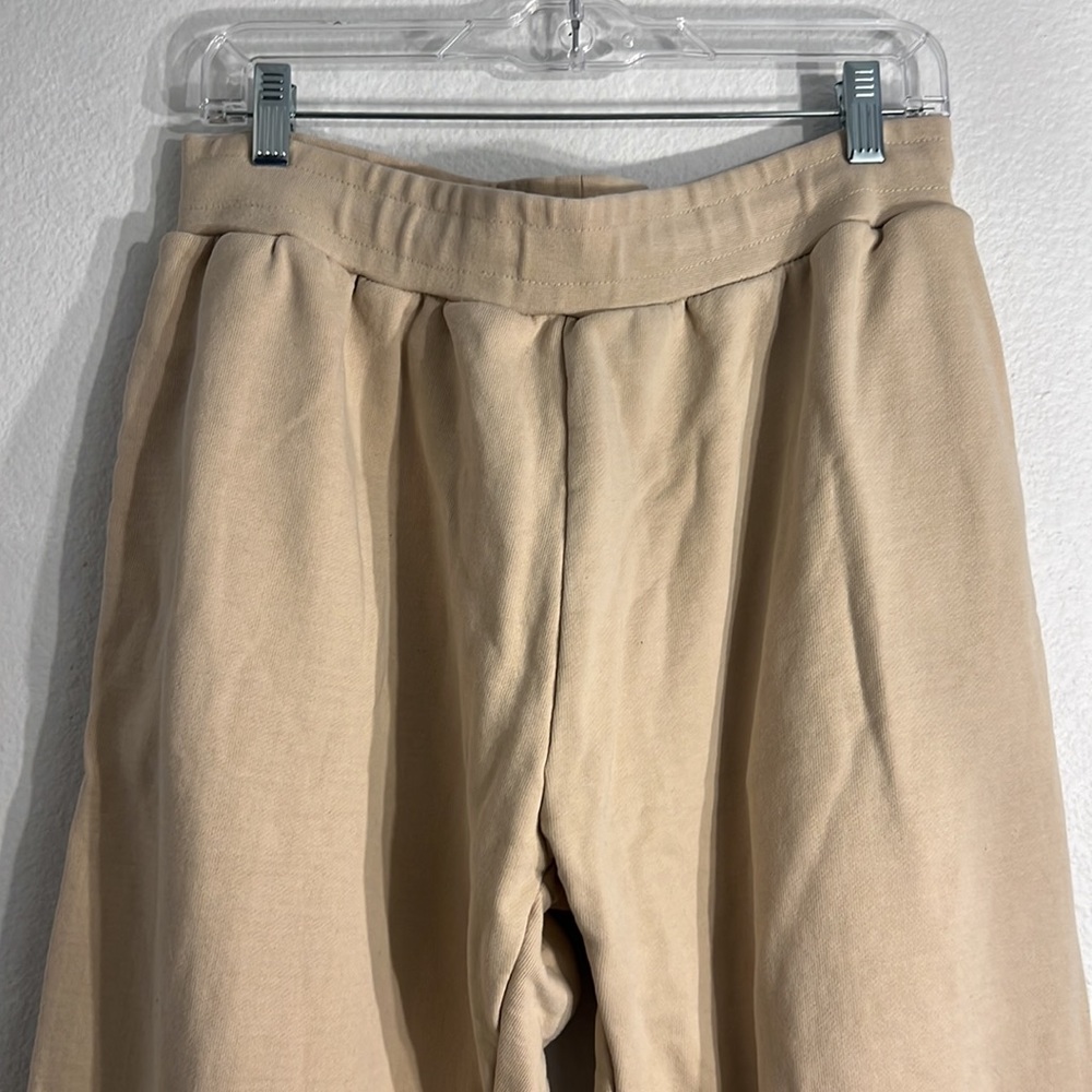 Market Laurel Wreath Sweatpants - Picture 7 of 15